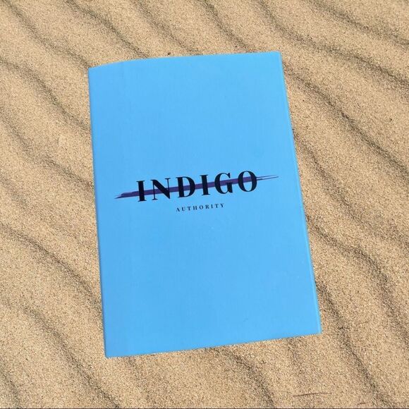 Indigo Authority Monarch Pastel Bracelet & Earring Set - New in Box - Picture 3 of 3